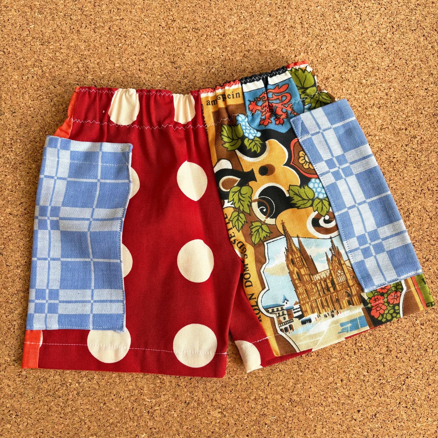 Spot Print Patch Pocket Shorts