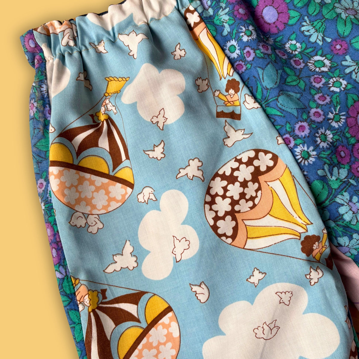 Cosy Turn-Up Trousers - Age 5-6 Balloon Print