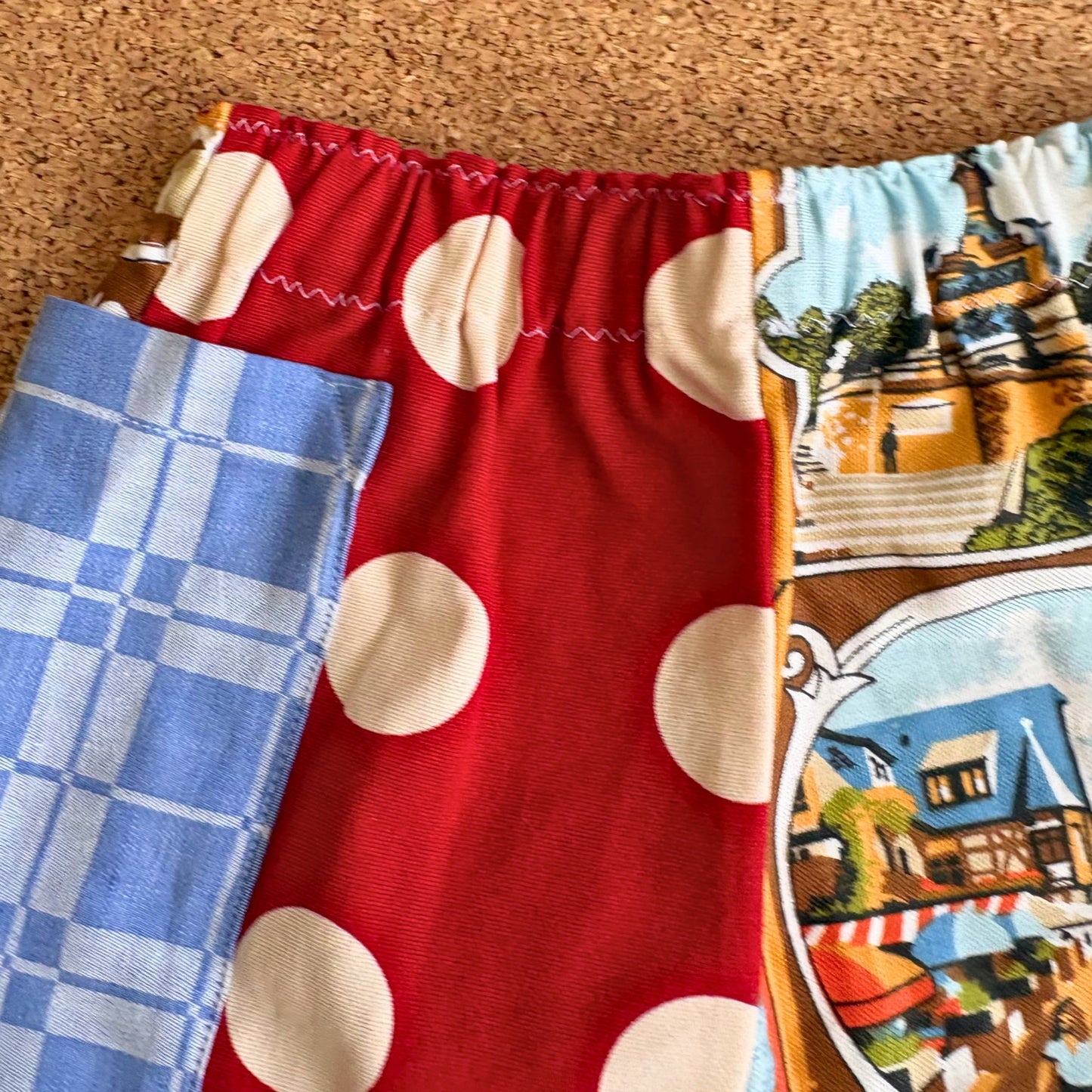 Spot Print Patch Pocket Shorts