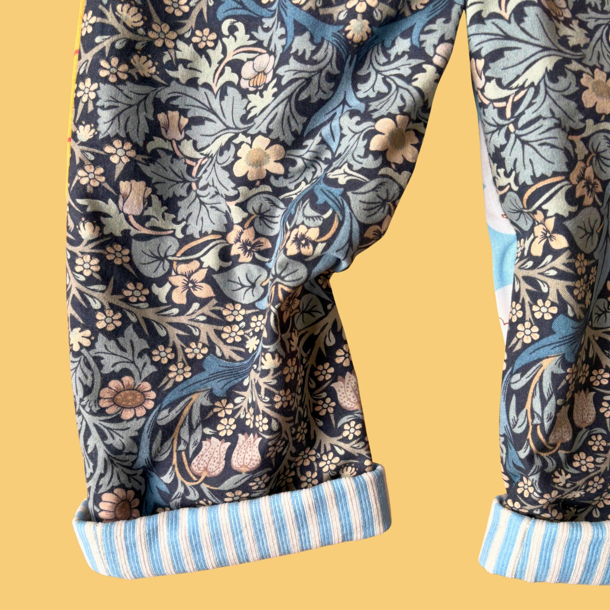Cosy Turn-Up Trousers - Age 1-2 Balloon Print