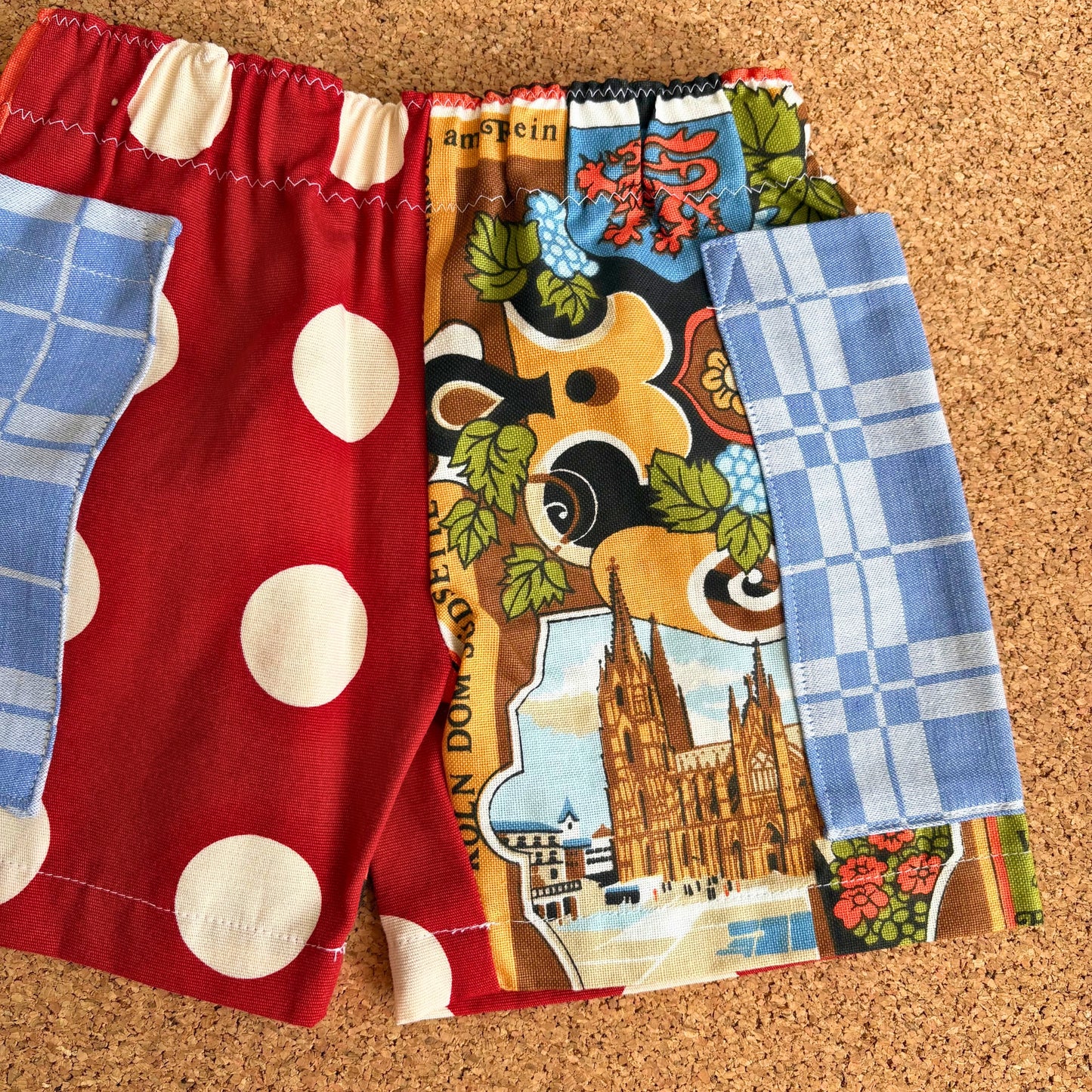 Spot Print Patch Pocket Shorts