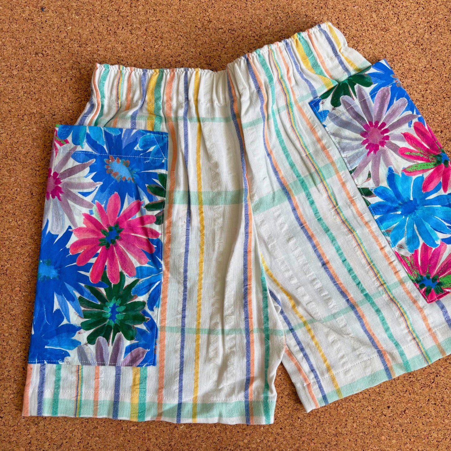 Tablecloth Check Patch Pocket Shorts